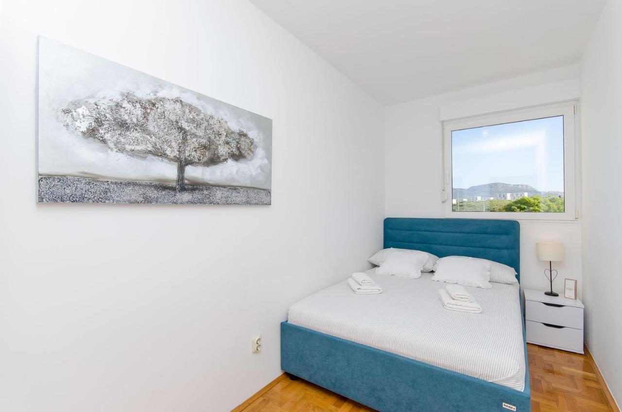 Spacious Apartment Smile With Terrace And Secure Garage Split Exterior foto