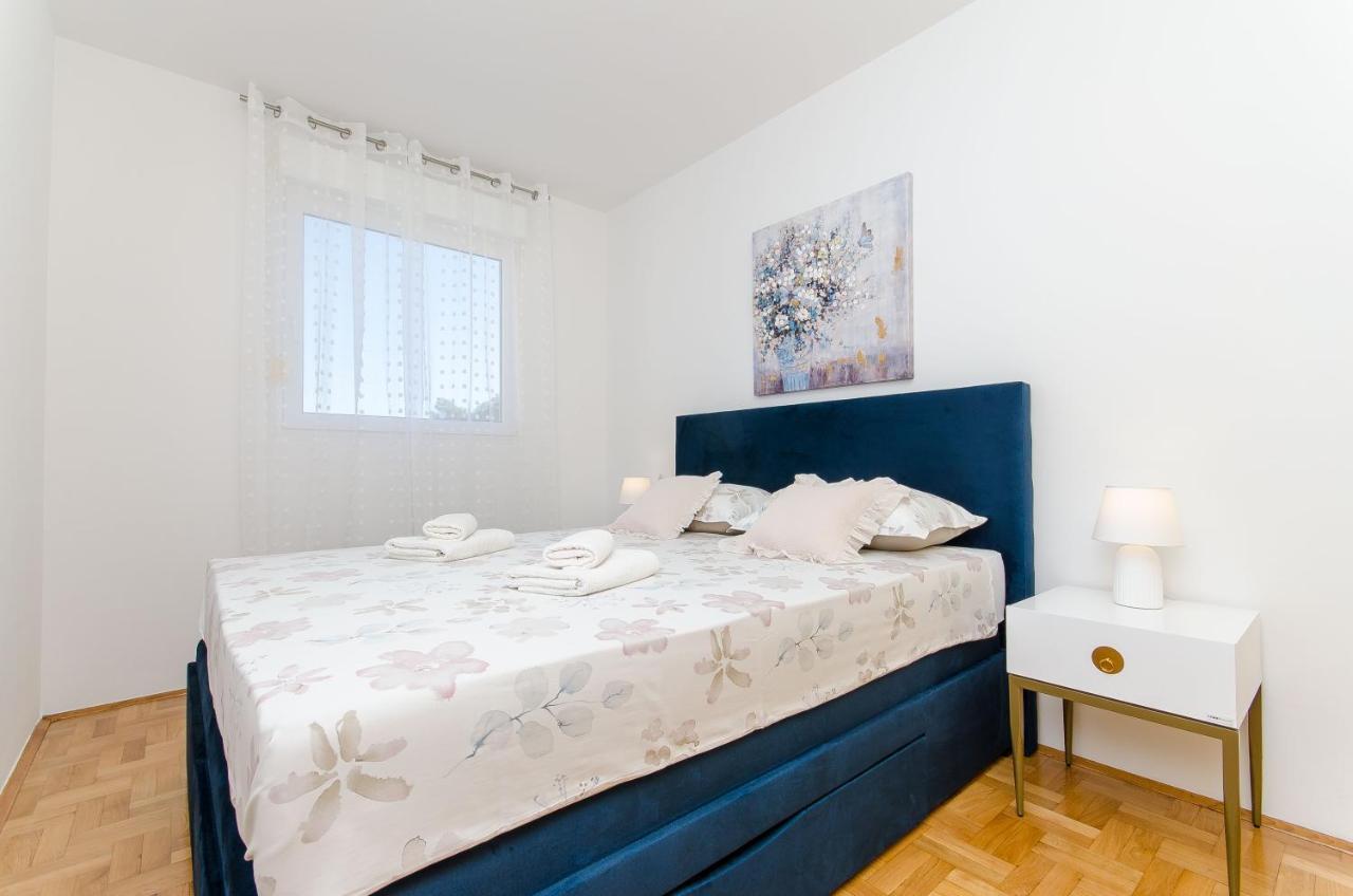 Spacious Apartment Smile With Terrace And Secure Garage Split Exterior foto