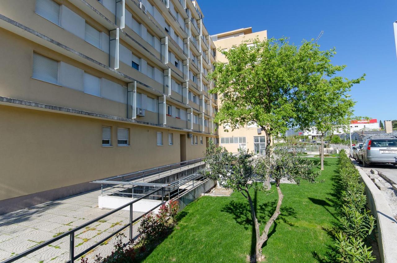 Spacious Apartment Smile With Terrace And Secure Garage Split Exterior foto